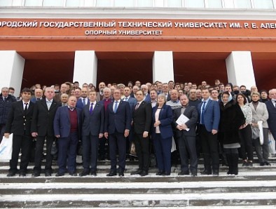 Участие во всероссийской научно-практической конференции "Современные технологии в кораблестроительном и авиационном образовании, науке и производстве"
